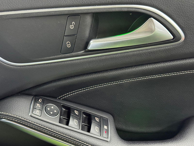 Mercedes-Benz A Class 2.1 A200d Sport (Premium) 7G-DCT Euro 6 (s/s) 5dr 5dr Automatic 2025