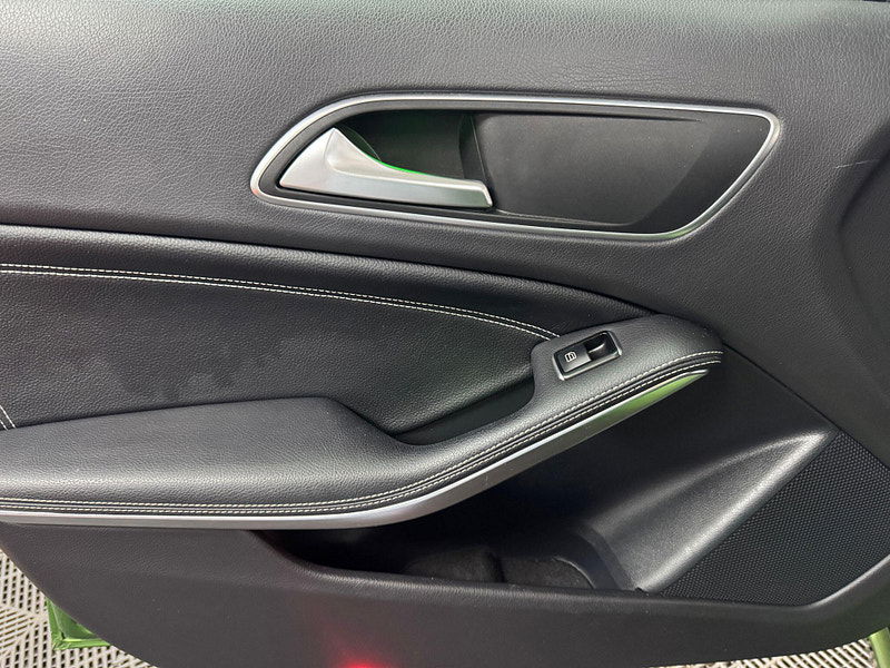 Mercedes-Benz A Class 2.1 A200d Sport (Premium) 7G-DCT Euro 6 (s/s) 5dr 5dr Automatic 2025