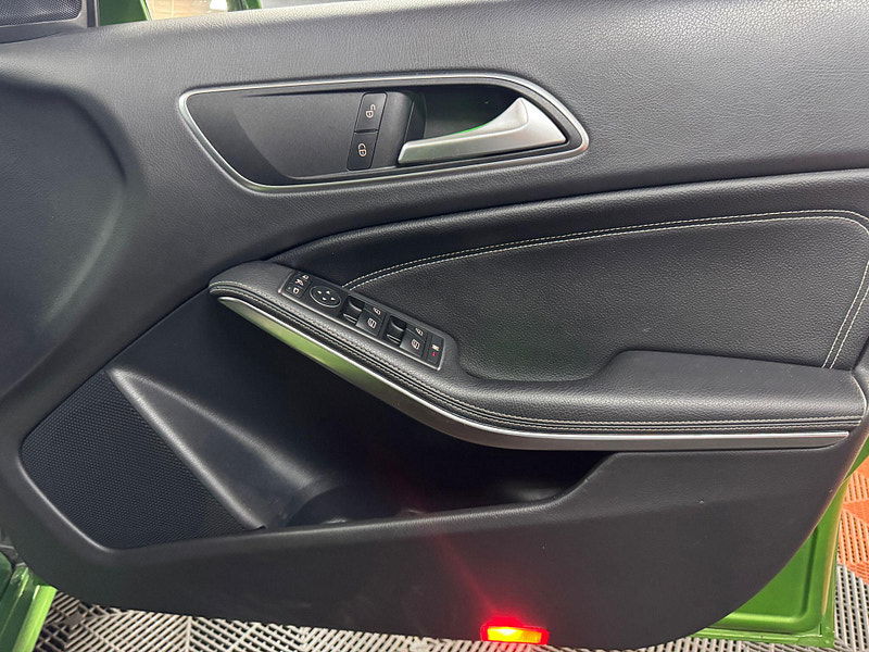 Mercedes-Benz A Class 2.1 A200d Sport (Premium) 7G-DCT Euro 6 (s/s) 5dr 5dr Automatic 2025