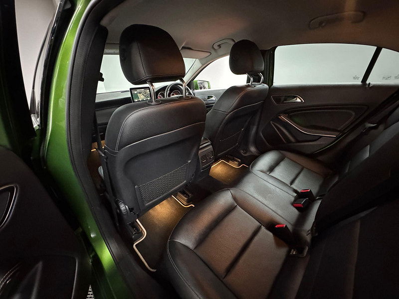 Mercedes-Benz A Class 2.1 A200d Sport (Premium) 7G-DCT Euro 6 (s/s) 5dr 5dr Automatic 2025