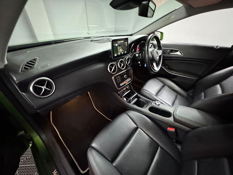 Mercedes-Benz A Class 2.1 A200d Sport (Premium) 7G-DCT Euro 6 (s/s) 5dr 5dr Automatic 2025