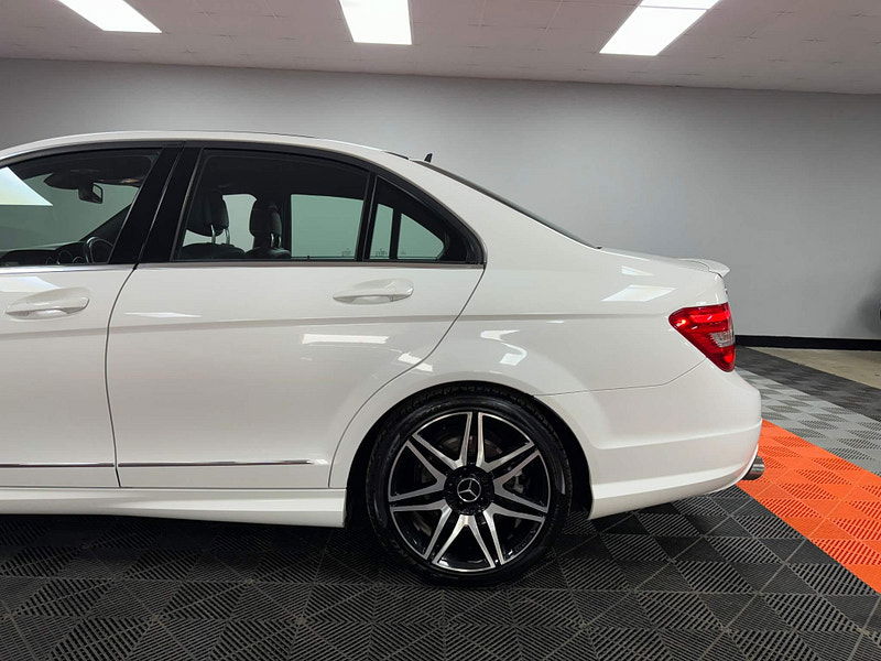 Mercedes-Benz C Class 2.1 C250 CDI BlueEfficiency AMG Sport Plus G-Tronic+ Euro 5 (s/s) 4dr 4dr Automatic 2025