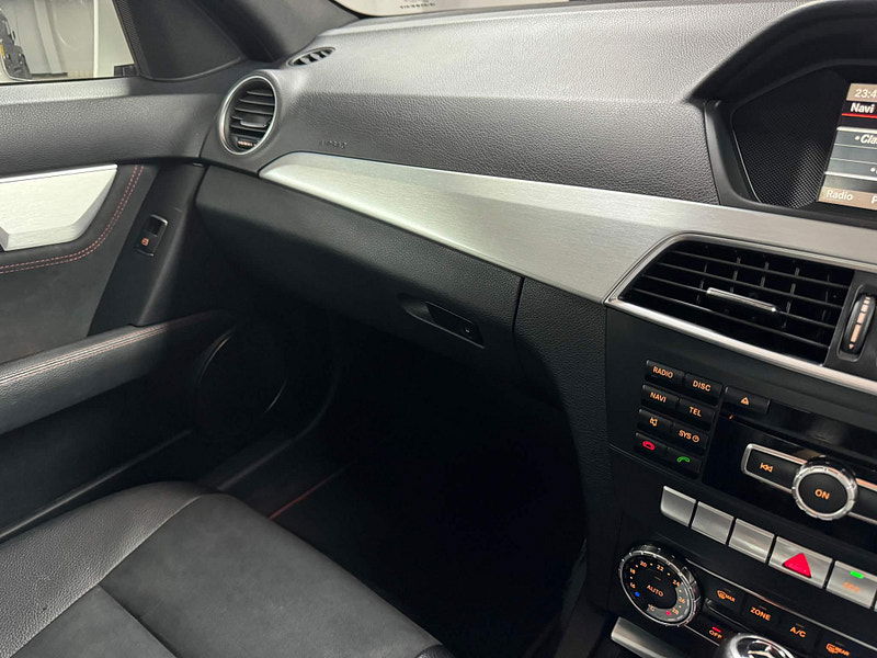 Mercedes-Benz C Class 2.1 C250 CDI BlueEfficiency AMG Sport Plus G-Tronic+ Euro 5 (s/s) 4dr 4dr Automatic 2025