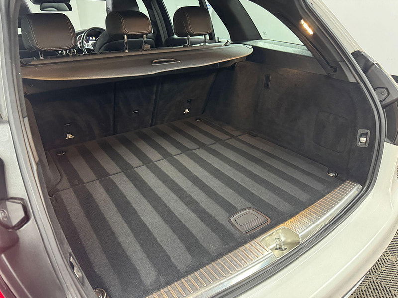 Mercedes-Benz C Class 2.1 C250d AMG Line (Premium Plus) 7G-Tronic+ Euro 6 (s/s) 5dr 5dr Automatic 2025