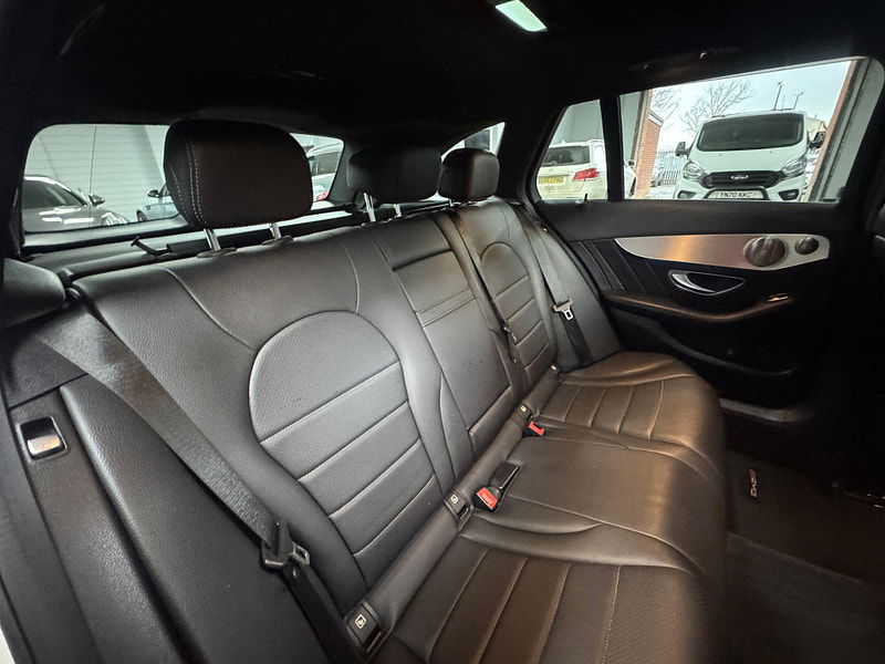 Mercedes-Benz C Class 2.1 C250d AMG Line (Premium Plus) 7G-Tronic+ Euro 6 (s/s) 5dr 5dr Automatic 2025