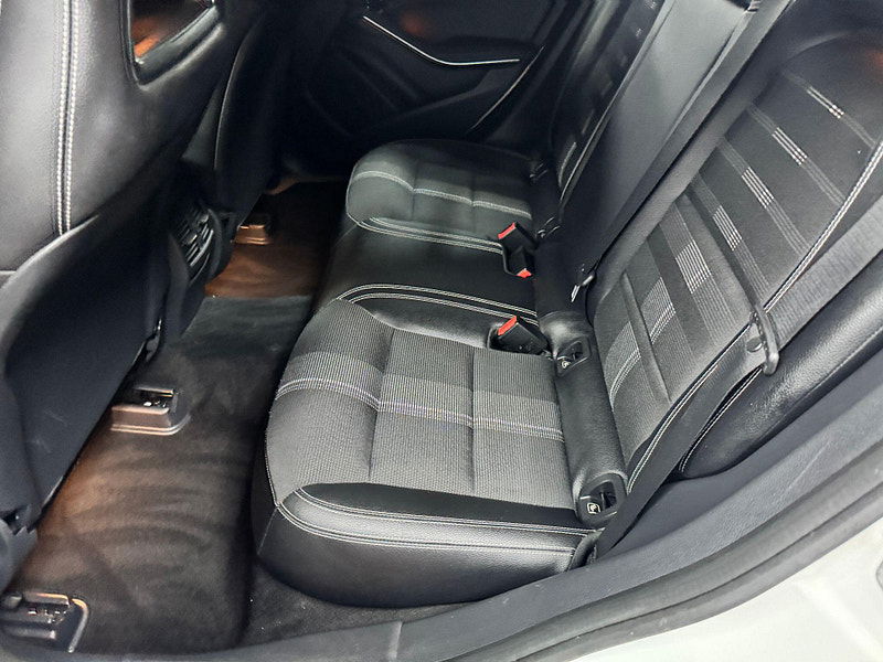 Mercedes-Benz CLA 2.1 CLA200d Sport Coupe Euro 6 (s/s) 4dr 4dr Manual 2025