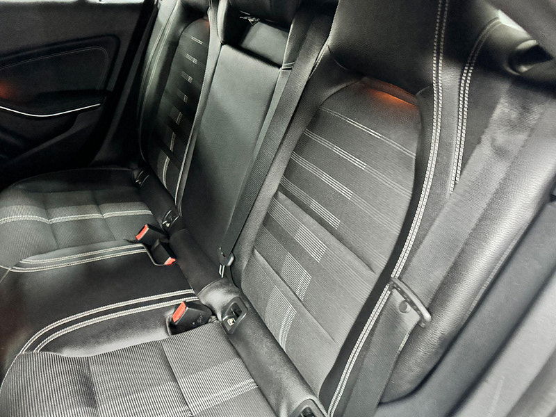 Mercedes-Benz CLA 2.1 CLA200d Sport Coupe Euro 6 (s/s) 4dr 4dr Manual 2025