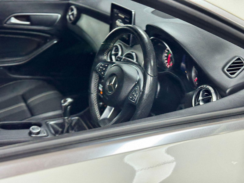 Mercedes-Benz CLA 2.1 CLA200d Sport Coupe Euro 6 (s/s) 4dr 4dr Manual 2025