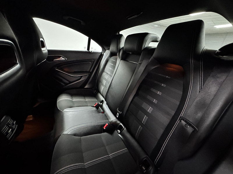 Mercedes-Benz CLA 2.1 CLA200d Sport Coupe Euro 6 (s/s) 4dr 4dr Manual 2025