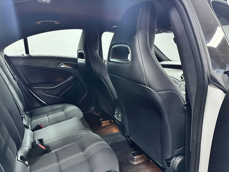 Mercedes-Benz CLA 2.1 CLA200d Sport Coupe Euro 6 (s/s) 4dr 4dr Manual 2025