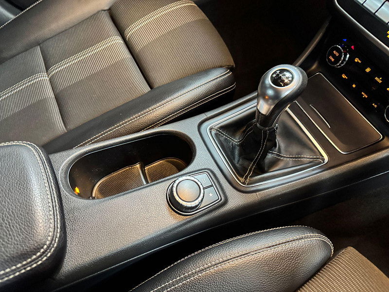 Mercedes-Benz CLA 2.1 CLA200d Sport Coupe Euro 6 (s/s) 4dr 4dr Manual 2025