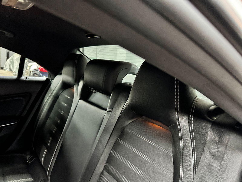 Mercedes-Benz CLA 2.1 CLA200d Sport Coupe Euro 6 (s/s) 4dr 4dr Manual 2025