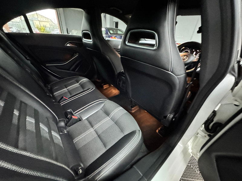 Mercedes-Benz CLA 2.1 CLA200d Sport Coupe Euro 6 (s/s) 4dr 4dr Manual 2025