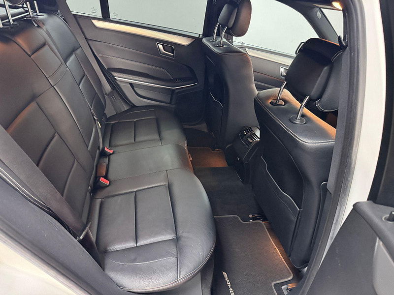 Mercedes-Benz E Class 2.1 E220 BlueTEC AMG Night Edition G-Tronic+ Euro 6 (s/s) 5dr 5dr Automatic 2025