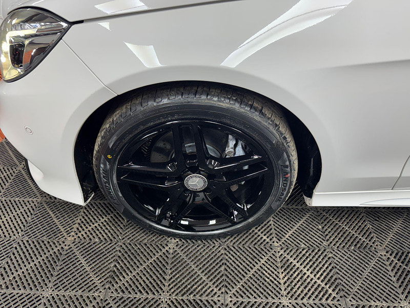 Mercedes-Benz E Class 2.1 E220 BlueTEC AMG Night Edition G-Tronic+ Euro 6 (s/s) 5dr 5dr Automatic 2025