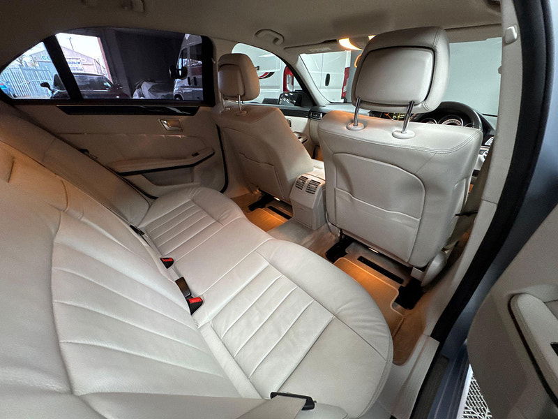 Mercedes-Benz E Class 3.0 E350 V6 BlueTEC AMG Night Edition G-Tronic+ Euro 6 (s/s) 4dr 4dr Automatic 2025