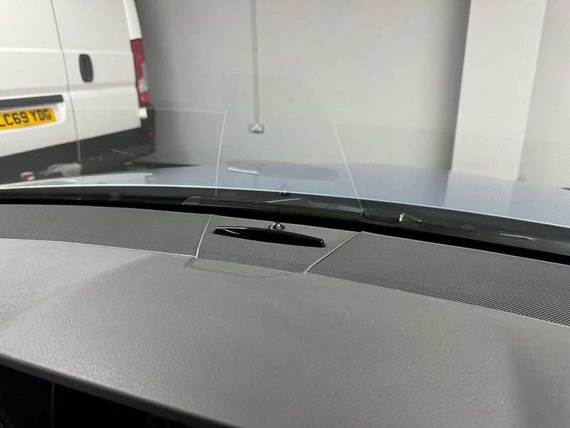 Mercedes-Benz E Class 3.0 E350 V6 BlueTEC AMG Night Edition G-Tronic+ Euro 6 (s/s) 4dr 4dr Automatic 2025