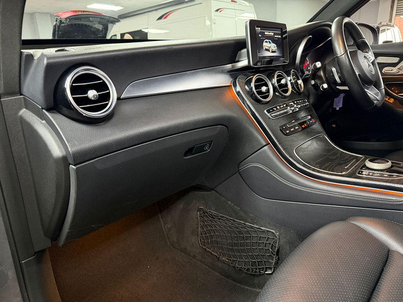 Mercedes-Benz GLC 2.1 GLC220d AMG Line (Premium) G-Tronic 4MATIC Euro 6 (s/s) 5dr 5dr Automatic 2026