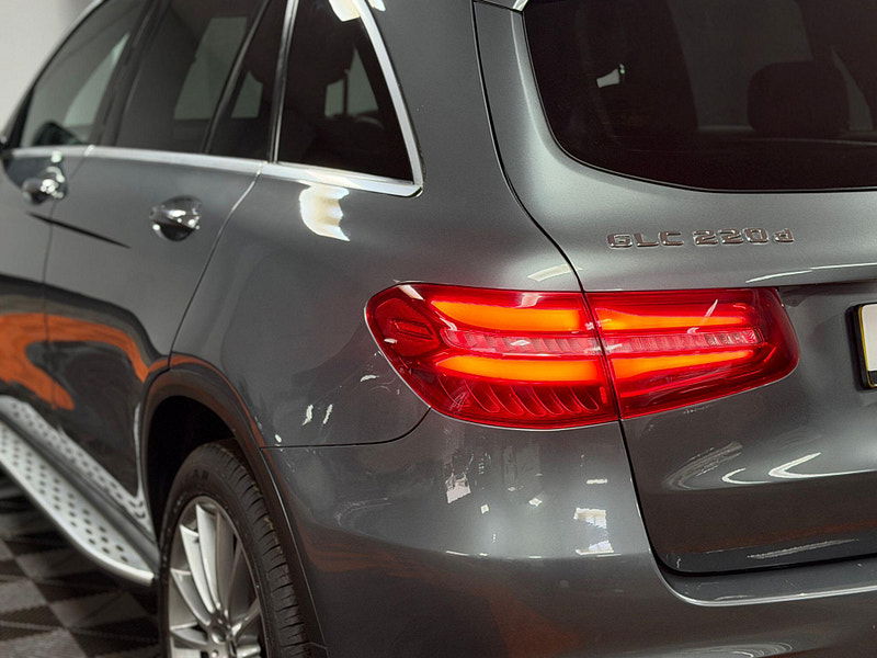 Mercedes-Benz GLC 2.1 GLC220d AMG Line (Premium) G-Tronic 4MATIC Euro 6 (s/s) 5dr 5dr Automatic 2026