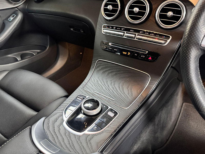 Mercedes-benz GLC 2.1 GLC220d AMG Night Edition G-Tronic+ 4MATIC Euro 6 (s/s) 5dr 5dr Automatic 2025