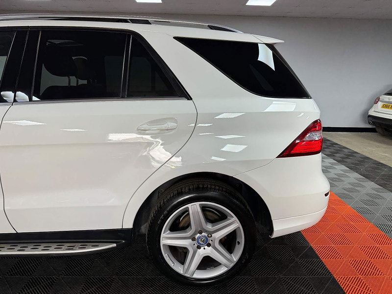 Mercedes-Benz M Class 3.0 ML350 V6 BlueTEC AMG Sport G-Tronic 4WD Euro 6 (s/s) 5dr 5dr Automatic 2025