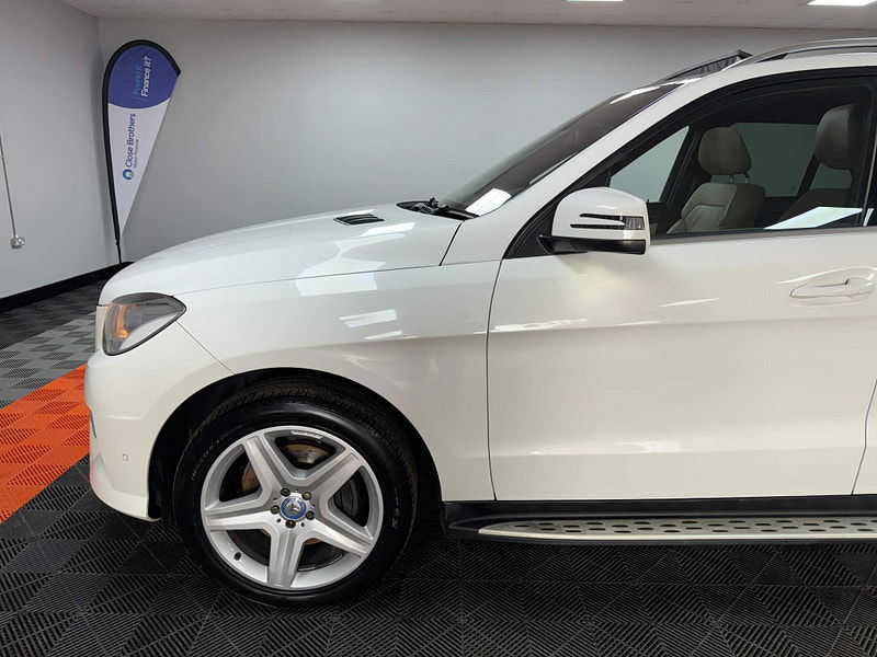 Mercedes-Benz M Class 3.0 ML350 V6 BlueTEC AMG Sport G-Tronic 4WD Euro 6 (s/s) 5dr 5dr Automatic 2025