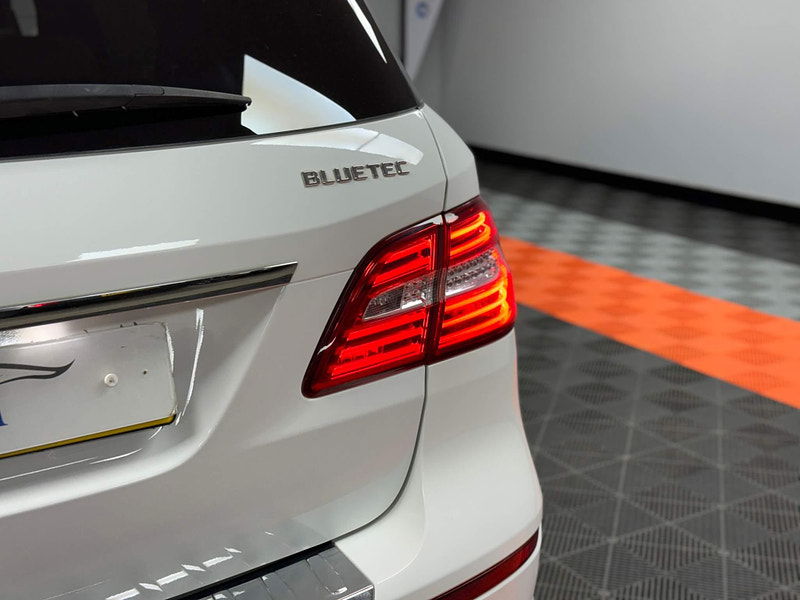 Mercedes-Benz M Class 3.0 ML350 V6 BlueTEC AMG Sport G-Tronic 4WD Euro 6 (s/s) 5dr 5dr Automatic 2025