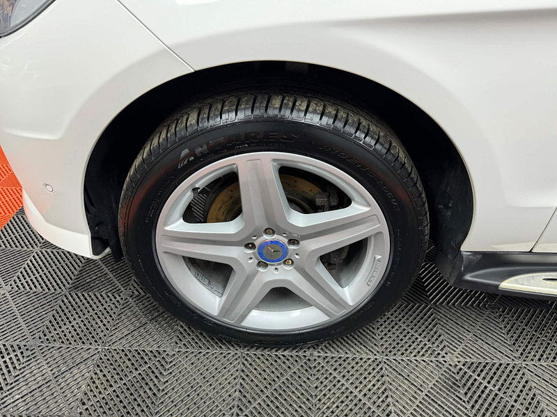 Mercedes-Benz M Class 3.0 ML350 V6 BlueTEC AMG Sport G-Tronic 4WD Euro 6 (s/s) 5dr 5dr Automatic 2025