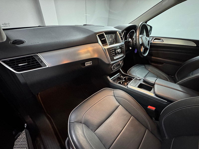 Mercedes-Benz M Class 3.0 ML350 V6 BlueTEC AMG Sport G-Tronic 4WD Euro 6 (s/s) 5dr 5dr Automatic 2025