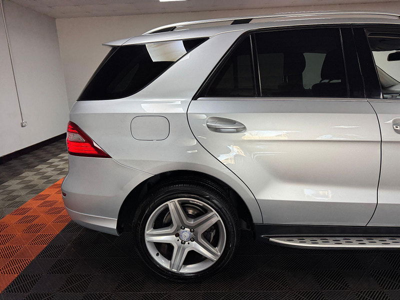 Mercedes-Benz M Class 3.0 ML350 V6 BlueTEC AMG Sport G-Tronic 4WD Euro 6 (s/s) 5dr 5dr Automatic 2025