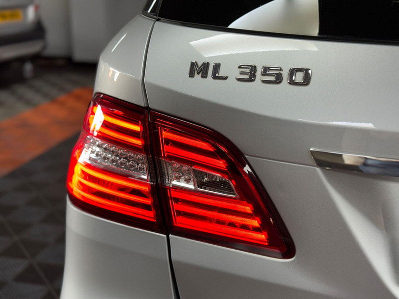 Mercedes-Benz M Class 3.0 ML350 V6 BlueTEC AMG Sport G-Tronic 4WD Euro 6 (s/s) 5dr 5dr Automatic 2025