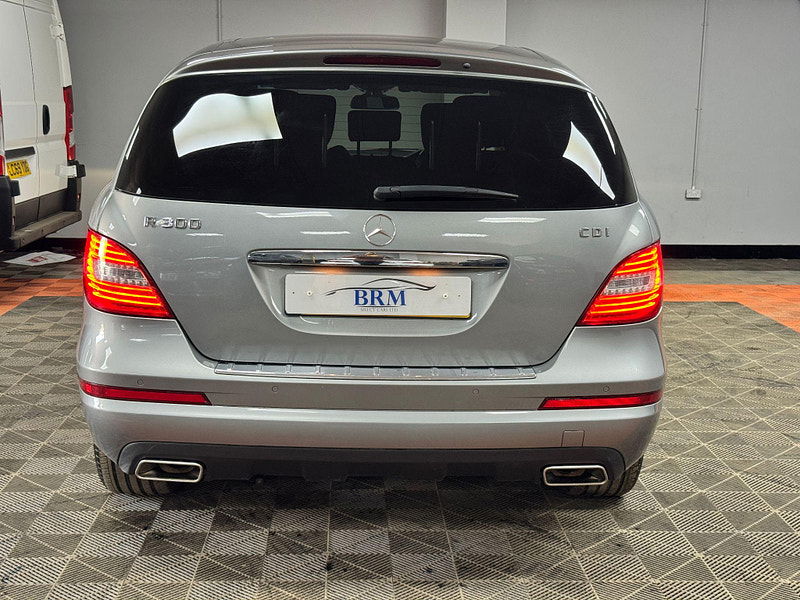 Mercedes-Benz R Class 3.0 R300 CDI V6 BlueEfficiency G-Tronic+ Euro 5 5dr (7 seats) 5dr Automatic 2025