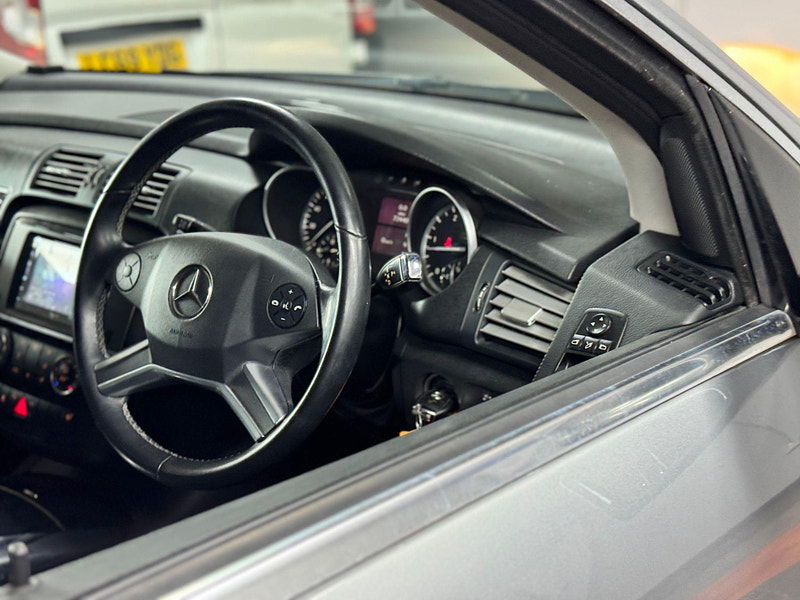 Mercedes-Benz R Class 3.0 R300 CDI V6 BlueEfficiency G-Tronic+ Euro 5 5dr (7 seats) 5dr Automatic 2025