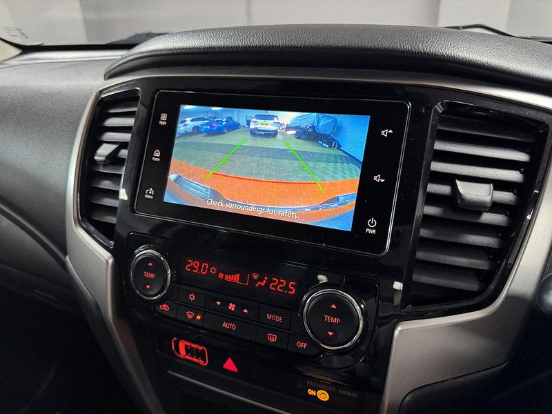 Mitsubishi L200 2.2 DI-D DC Barbarian Pickup Double Cab 4dr Diesel Manual 4WD Euro 6 (s/s) (150 ps) 4dr Manual 2026