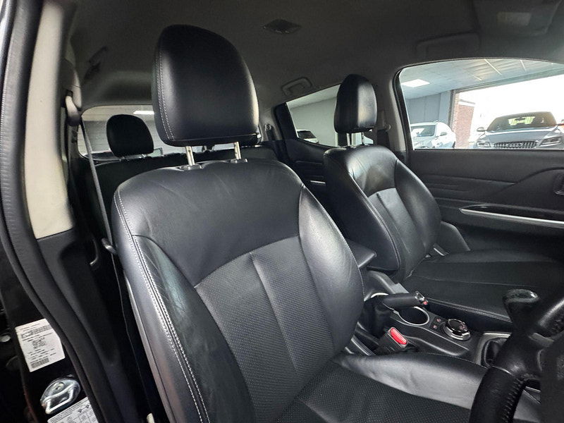 Mitsubishi L200 2.2 DI-D DC Barbarian Pickup Double Cab 4dr Diesel Manual 4WD Euro 6 (s/s) (150 ps) 4dr Manual 2026