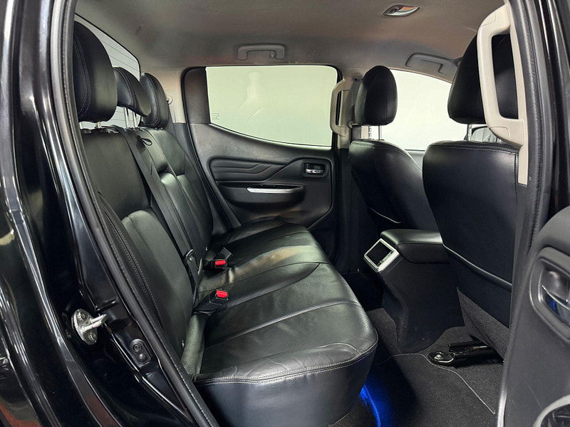 Mitsubishi L200 2.2 DI-D DC Barbarian Pickup Double Cab 4dr Diesel Manual 4WD Euro 6 (s/s) (150 ps) 4dr Manual 2026