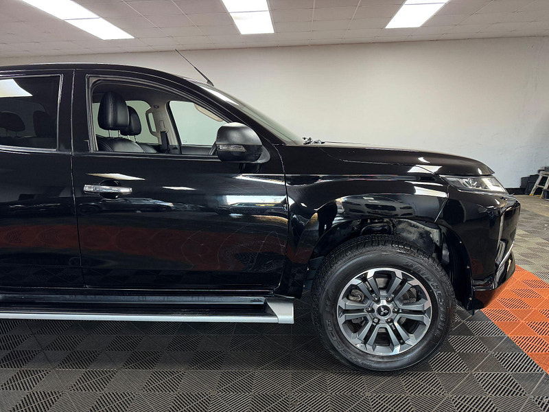 Mitsubishi L200 2.2 DI-D DC Barbarian Pickup Double Cab 4dr Diesel Manual 4WD Euro 6 (s/s) (150 ps) 4dr Manual 2026