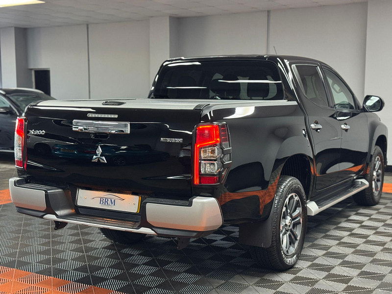 Mitsubishi L200 2.2 DI-D DC Barbarian Pickup Double Cab 4dr Diesel Manual 4WD Euro 6 (s/s) (150 ps) 4dr Manual 2026