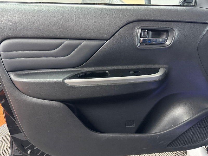 Mitsubishi L200 2.2 DI-D DC Barbarian Pickup Double Cab 4dr Diesel Manual 4WD Euro 6 (s/s) (150 ps) 4dr Manual 2026