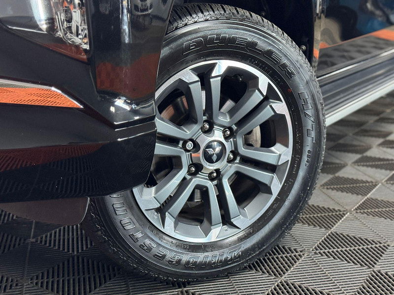 Mitsubishi L200 2.2 DI-D DC Barbarian Pickup Double Cab 4dr Diesel Manual 4WD Euro 6 (s/s) (150 ps) 4dr Manual 2026