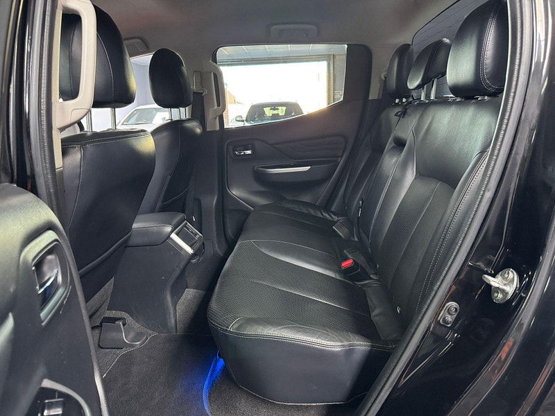 Mitsubishi L200 2.2 DI-D DC Barbarian Pickup Double Cab 4dr Diesel Manual 4WD Euro 6 (s/s) (150 ps) 4dr Manual 2026