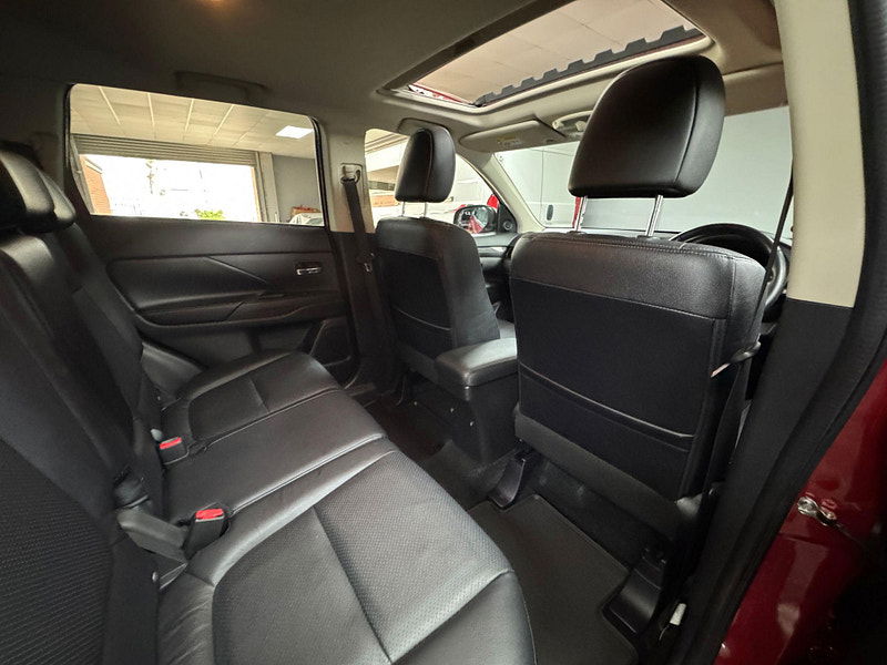 Mitsubishi Outlander 2.2 DI-D GX4 4WD Euro 6 (s/s) 5dr 5dr Manual 2025