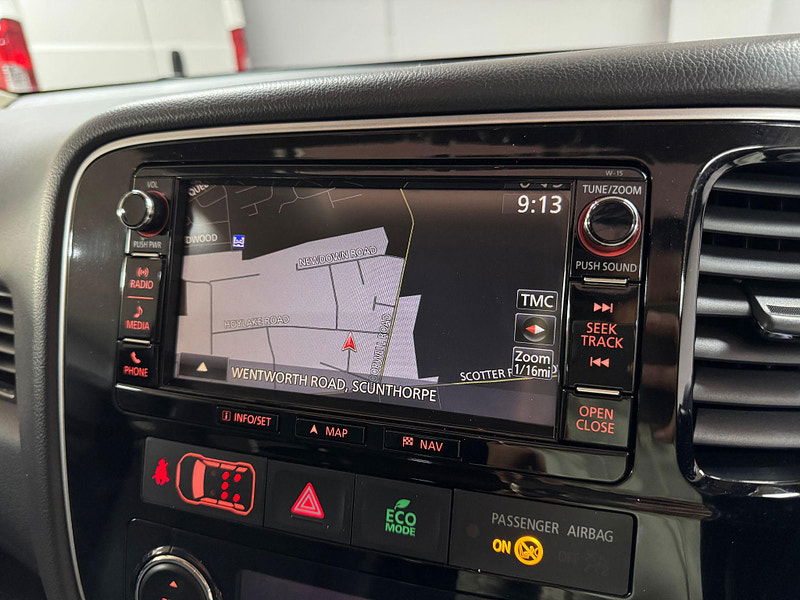 Mitsubishi Outlander 2.2 DI-D GX4 4WD Euro 6 (s/s) 5dr 5dr Manual 2025
