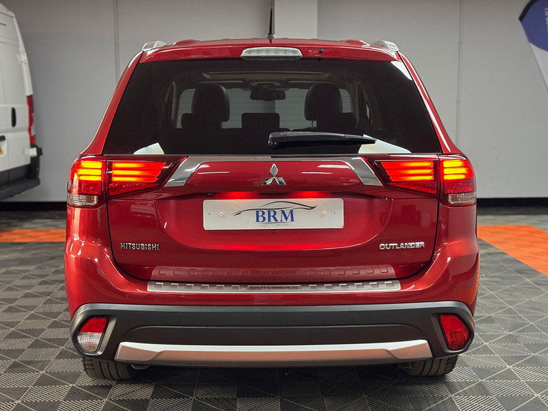 Mitsubishi Outlander 2.2 DI-D GX4 4WD Euro 6 (s/s) 5dr 5dr Manual 2025