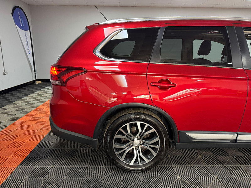 Mitsubishi Outlander 2.2 DI-D GX4 4WD Euro 6 (s/s) 5dr 5dr Manual 2025