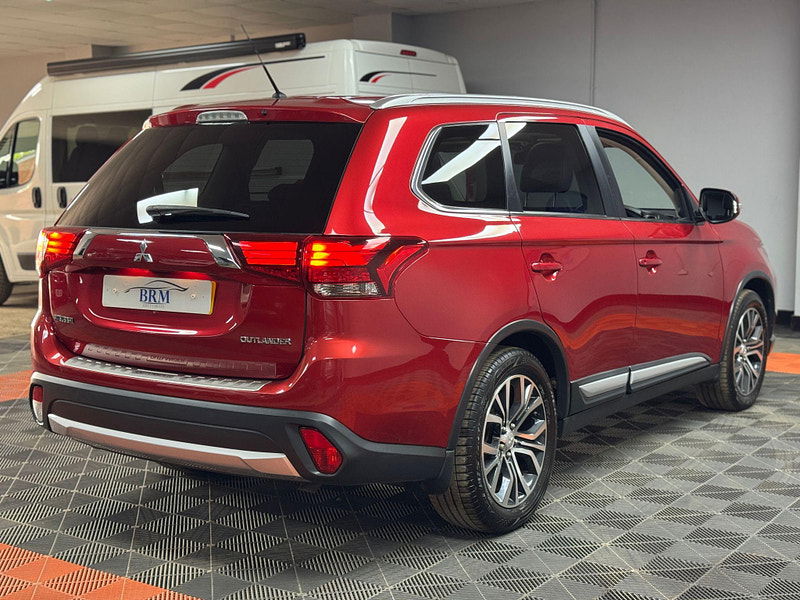 Mitsubishi Outlander 2.2 DI-D GX4 4WD Euro 6 (s/s) 5dr 5dr Manual 2025