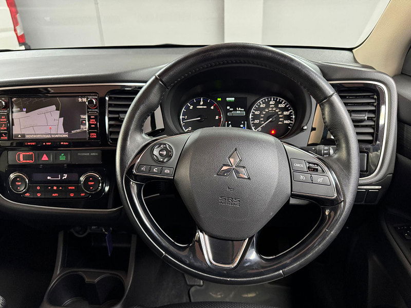 Mitsubishi Outlander 2.2 DI-D GX4 4WD Euro 6 (s/s) 5dr 5dr Manual 2025
