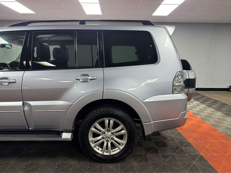 Mitsubishi Shogun 3.2 DI-DC SG3 Auto 4WD Euro 6 5dr LWB 5dr Automatic 2025