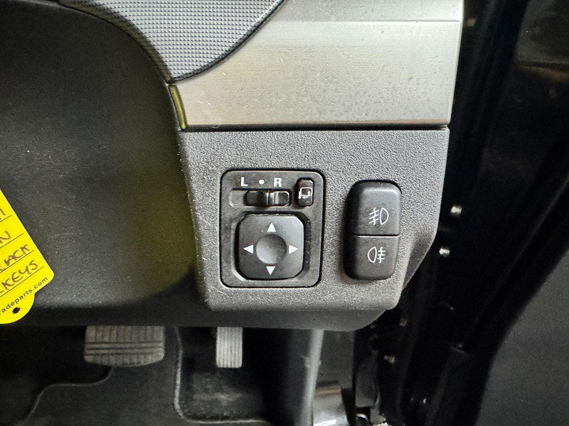Mitsubishi Shogun 3.2 DI-DC SG3 Auto 4WD Euro 6 5dr LWB 5dr Automatic 2025