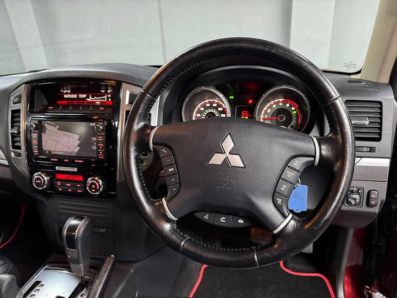 Mitsubishi Shogun 3.2 DI-DC SG3 Auto 4WD Euro 6 5dr LWB 5dr Automatic 2026